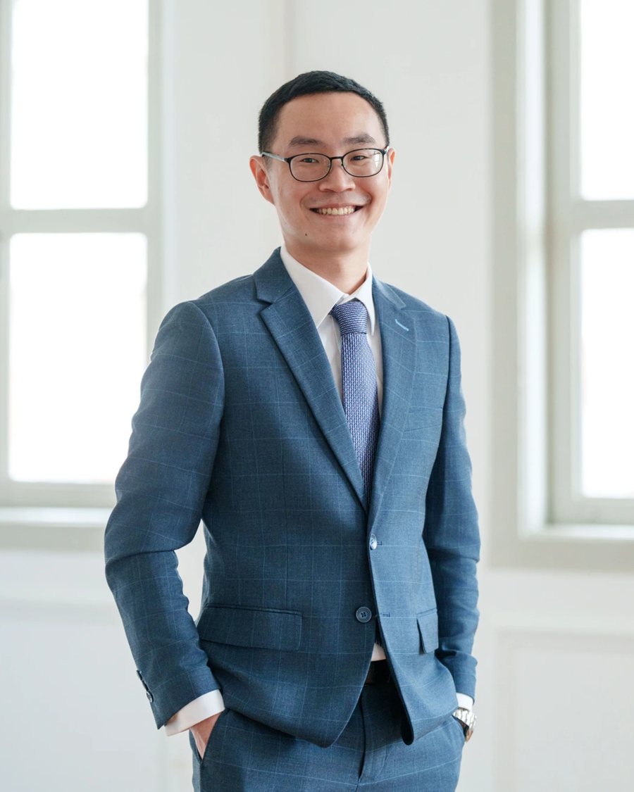 Vincent Chua 蔡镇安 | CFP®, ChFC®
